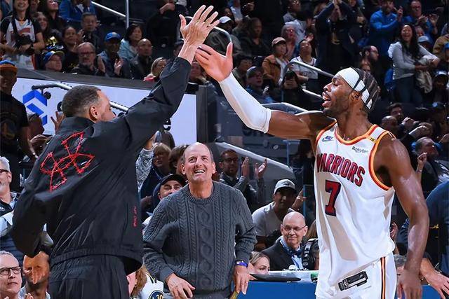 中国男篮不敌德国狂输49分 李凯尔10分周琦9分