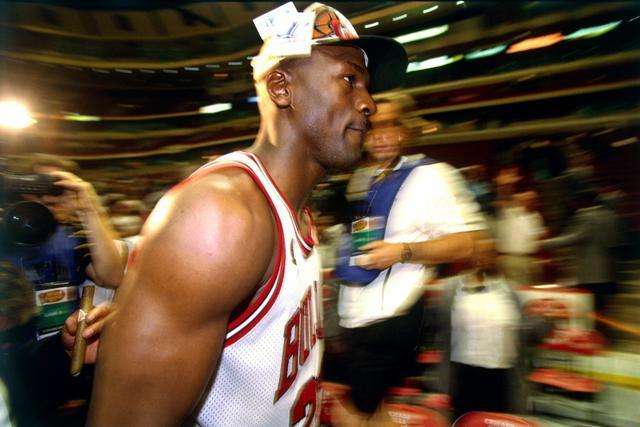 库里17+10康宁汉姆32+6+8 勇士终结活塞5连胜